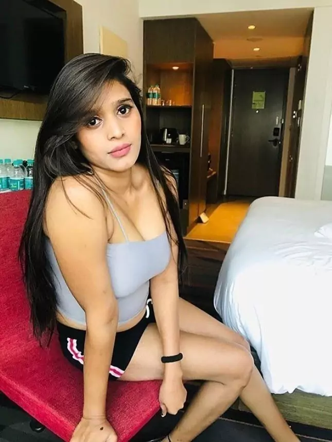 कॉल गर्ल्स सर्विस  तालाला